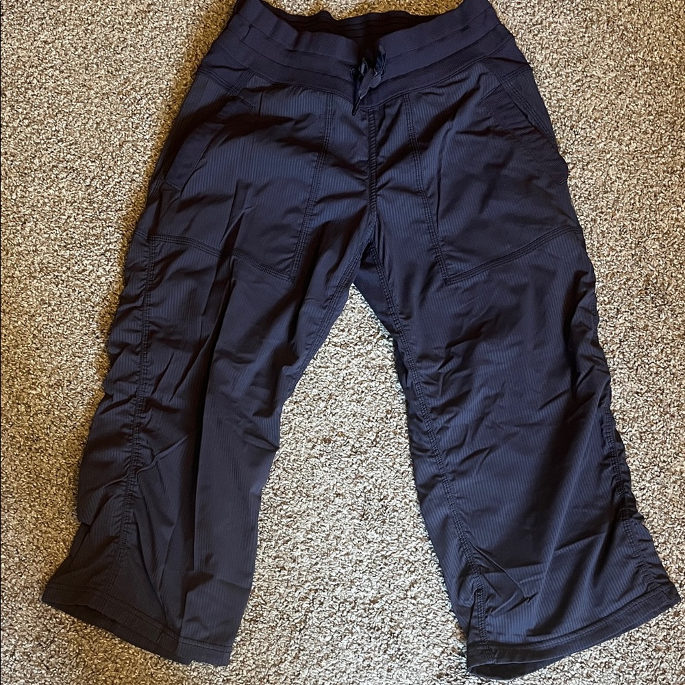 Navy blue capri length spirt pants